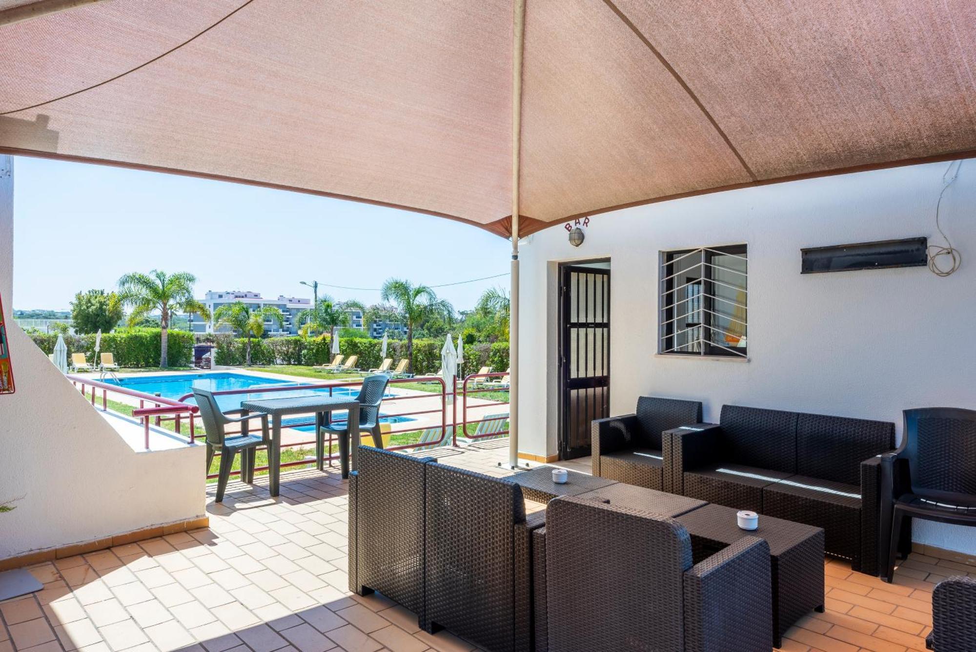 Solgarve Aparthotel Quarteira Εξωτερικό φωτογραφία